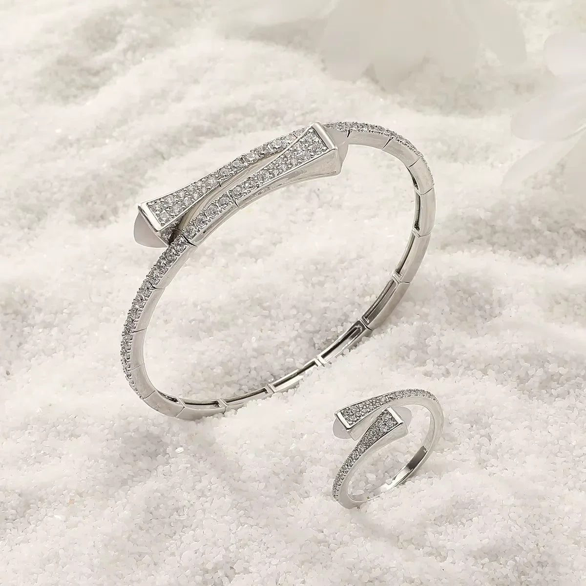 New Romatic Women'S Fashion 2 Pcs Bracelet & Ring Set Colorful Resin Simple Design Open Cuff Bangle Jewelry Set - MONVRCH